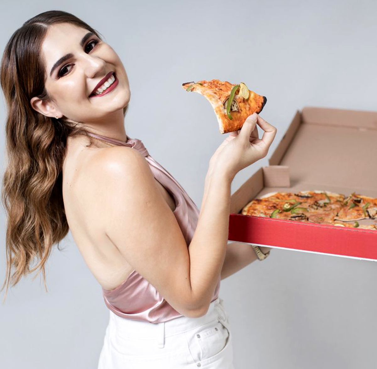 "Dejar de comer saludable para tener el abdomen plano, y empezar a promover la salud". (Especial)