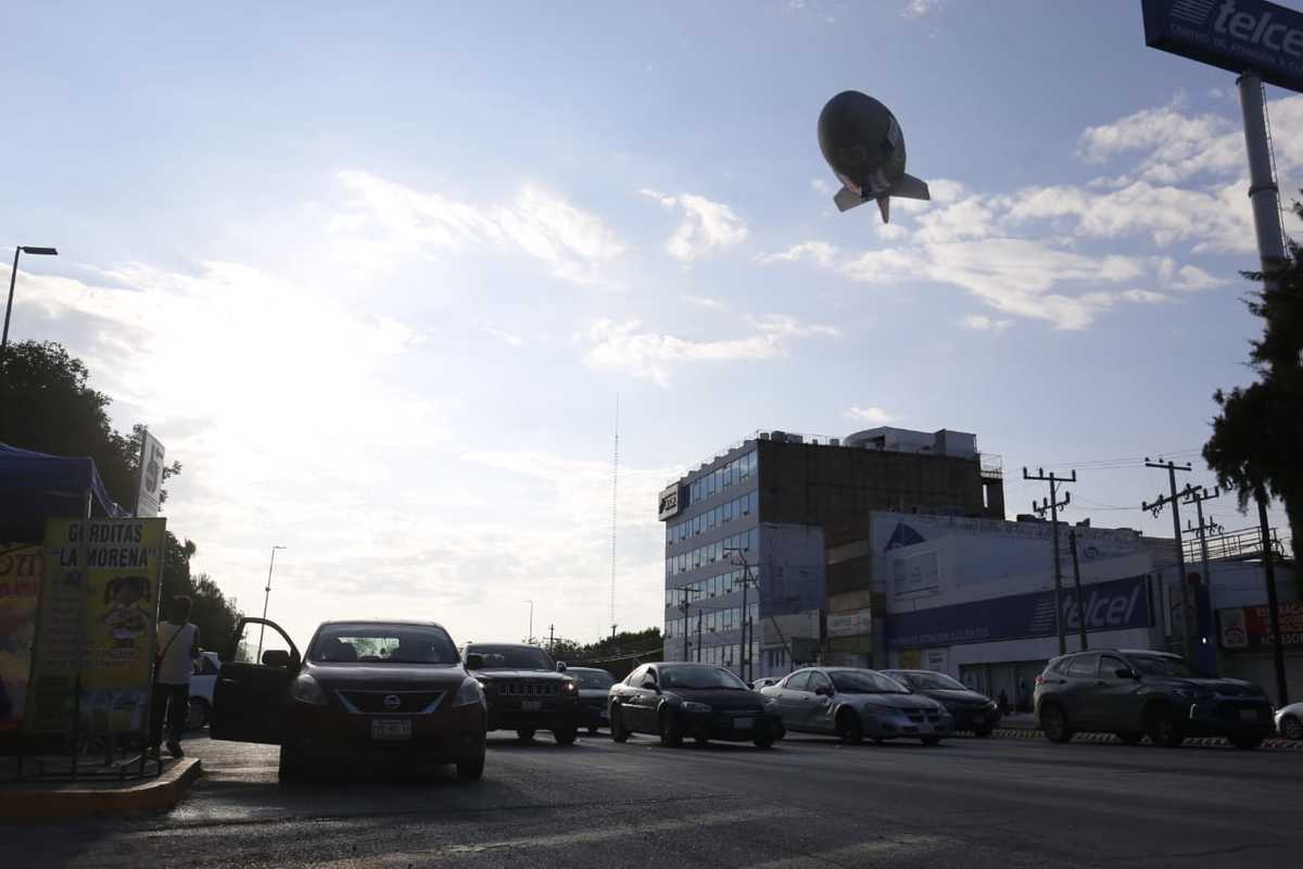 Un gigante cobró forma y se erigió imponente. (Rolando Riestra)