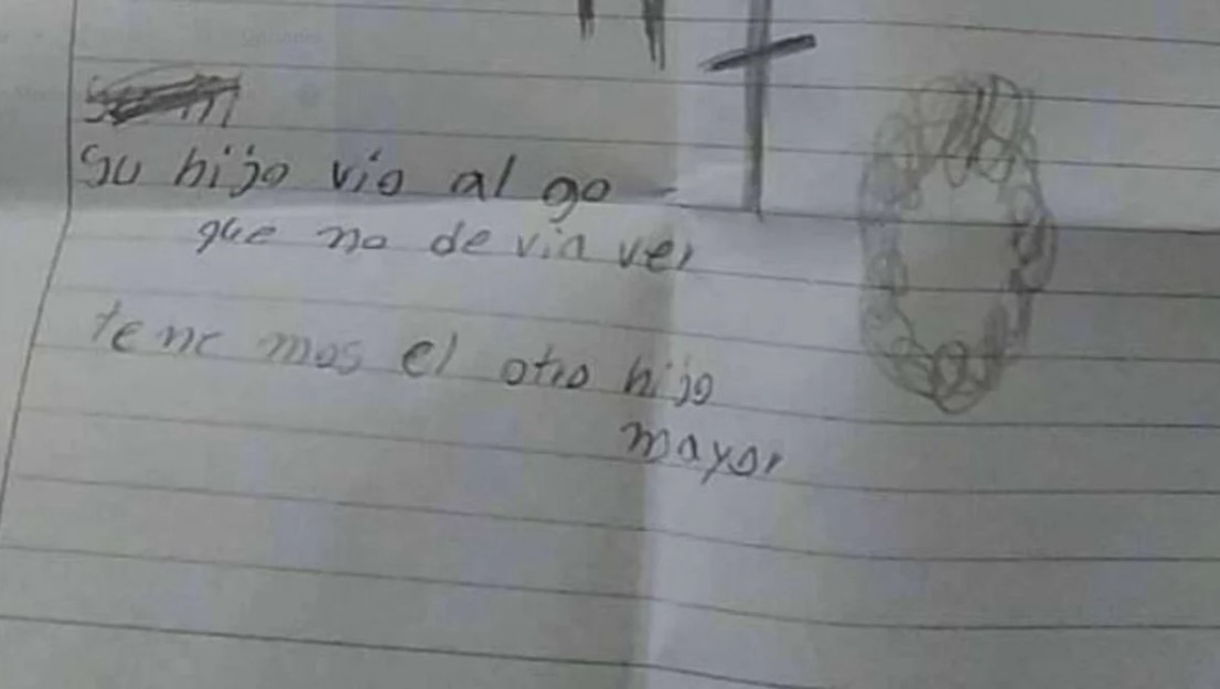 La carta fue dejada a un lado del menor asesinado en Paraguay. (Especial)