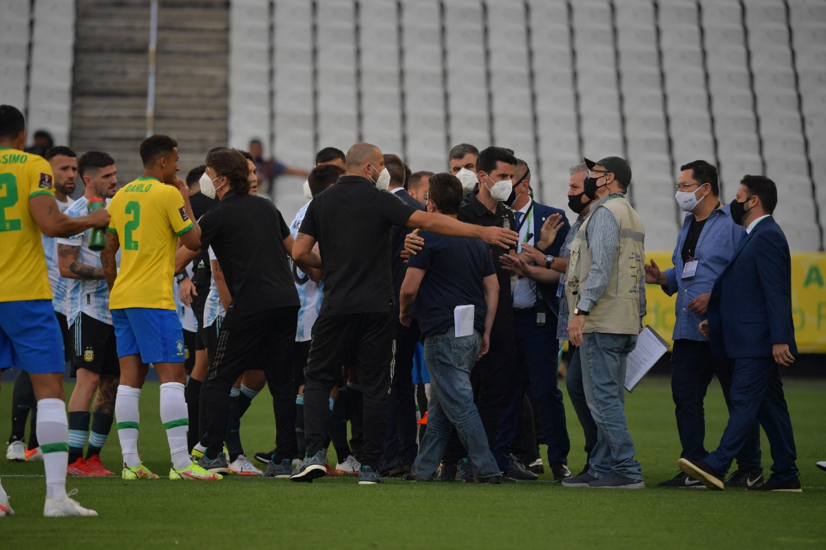 Autoridades sanitarias suspenden el Brasil vs Argentina (AFP)