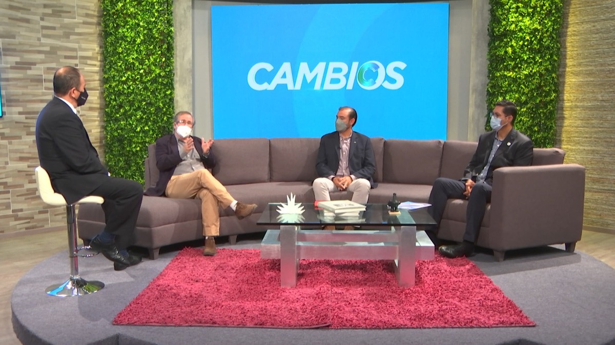 David Herrerías, explica que las tecnologías no son una nueva educación. Foto: Especial