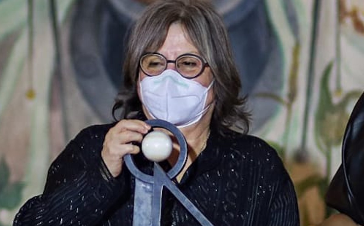 Alejandra Frausto reconoció que una pluma profunda y consciente como la de Diamela Eltit siempre es importante. (Secretaría de Cultura)