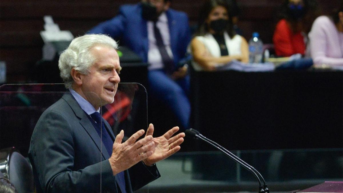 PAN no tiene tiene relación institucional con VOX, insiste diputado