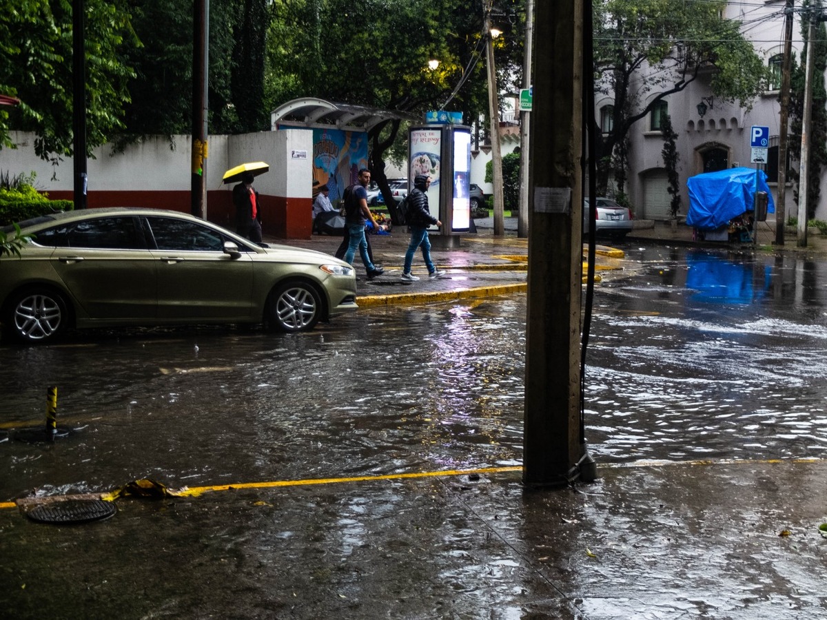 Algunas calles de la CdMx se inundaron | Octavio Hoyos