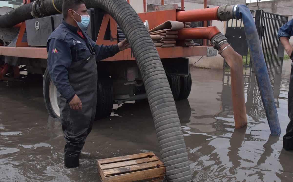 Inundaciones en Ecatepec tras fuertes lluvias.