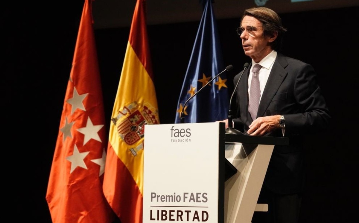 En 2006, José María Aznar expresó su deseo de que Felipe Calderón ganara las elecciones de ese año.| Facebook