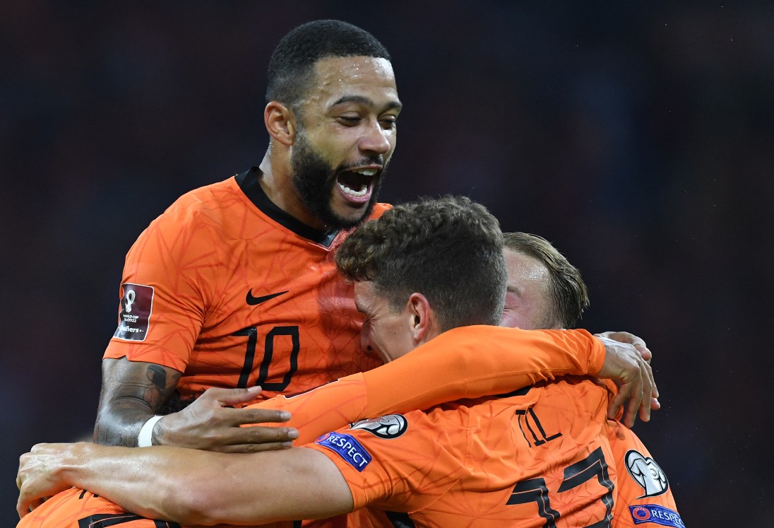 Memphis Depay en festejo con selección de Holanda (AFP)