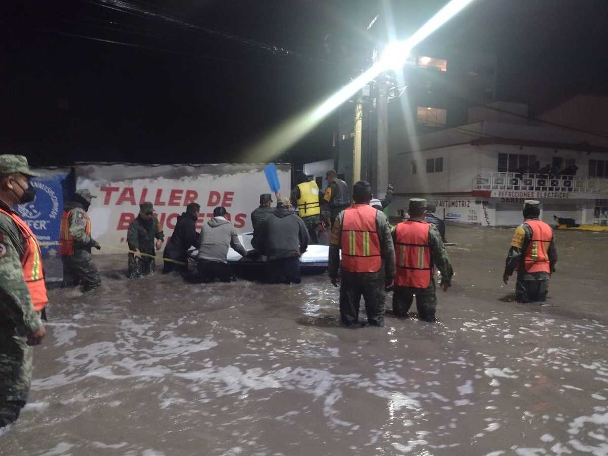 Plan DN-III en Tula de Allende por inundaciones. (Cortesía)