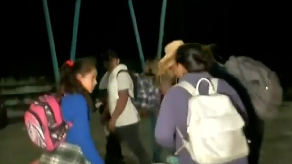 Migrantes en condición de hacinamiento en Chiapas