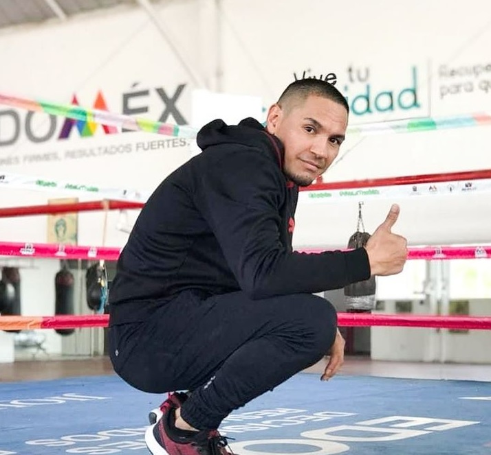 Gallo Estrada (Instagram: @galloestradaoficial)