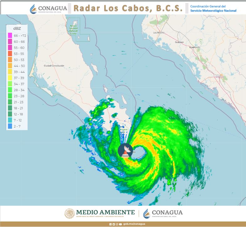 Huracán 'Olaf' toca tierra en Los Cabos. (Tomada de @conagua_clima)