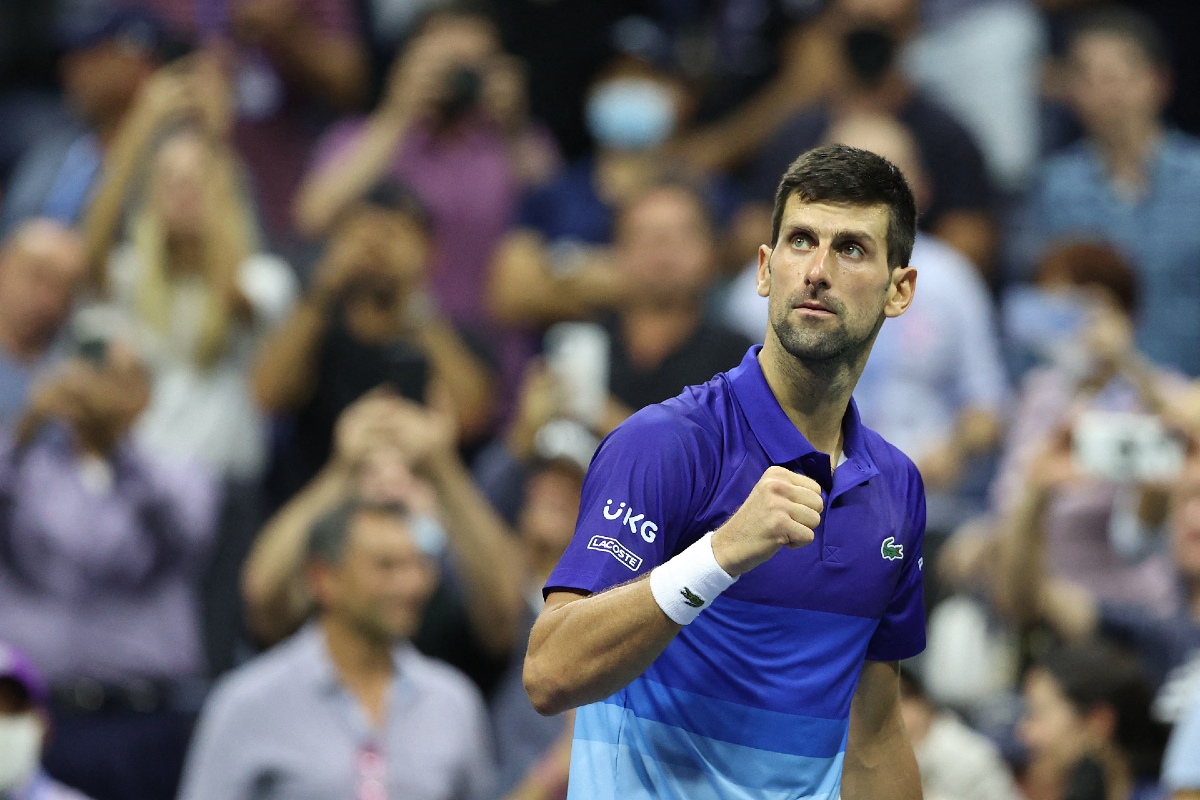 Novak Djokovic avanza a semifinales del US Open (AFP)