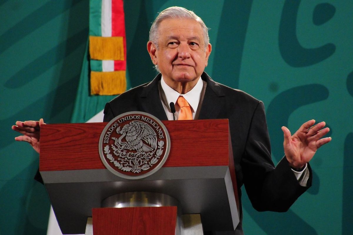 El presidente López Obrador reiteró que el apoyo a los damnificados ha llegado de manera directa. (Cuartoscuro)