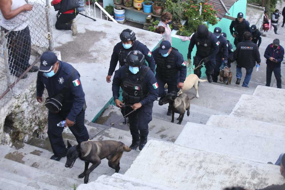 Derrumbe en el cerro del chiquihuite en Tlalnepantla Estado de México. (Juan Carlos Bautista).