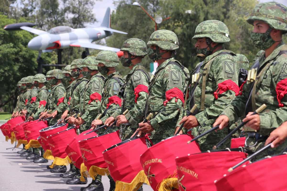 Inician ensayos para desfile militar del 16 de septiembre en Zócalo de CdMx | Javier Ríos