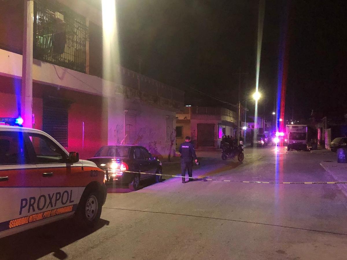 Asesinan a hombre a bordo de una bicicleta en Escobedo. Foto: Vianca Treviño.