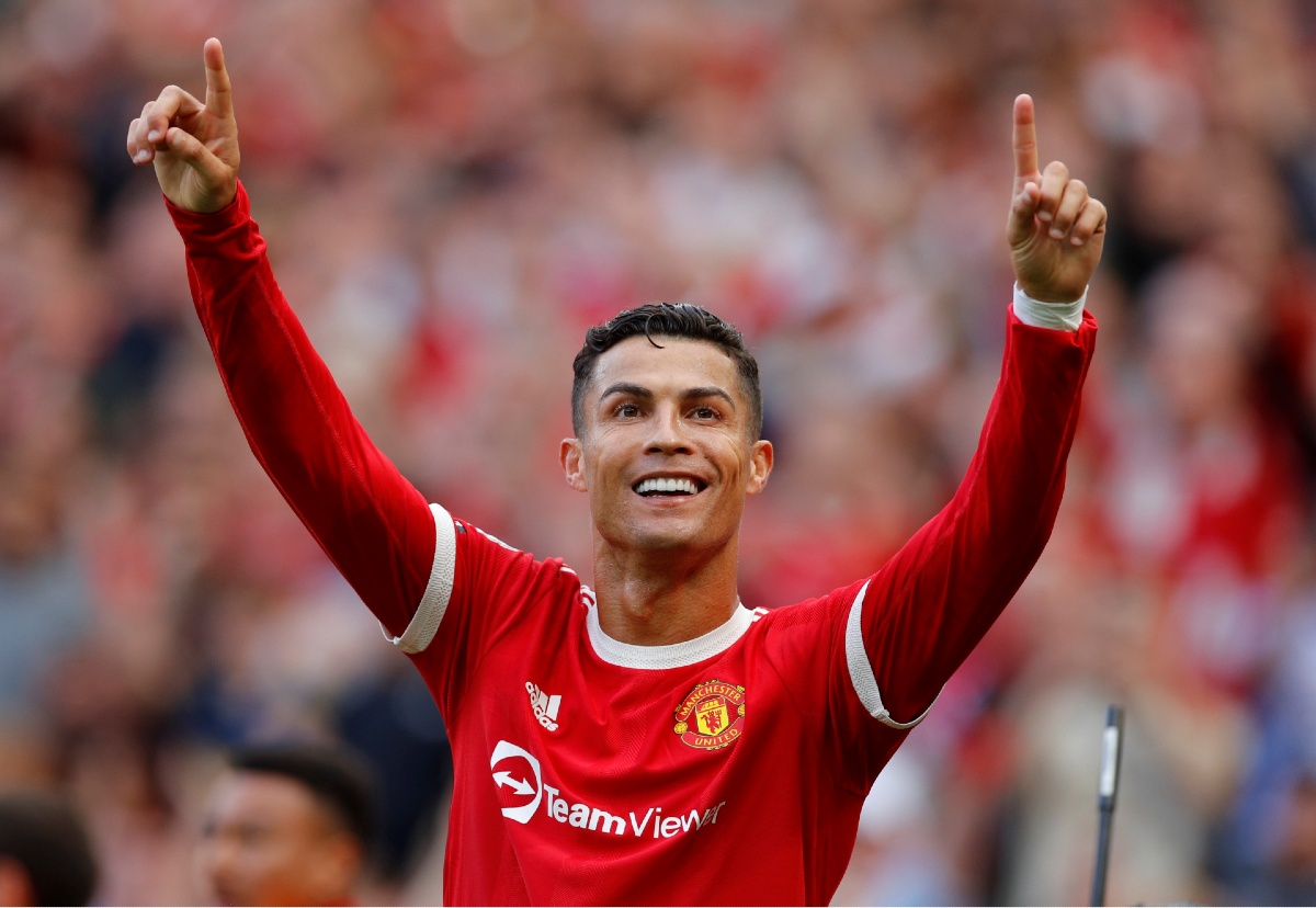 Cristiano Ronaldo marca doblete en victoria del Manchester United (Reuters)