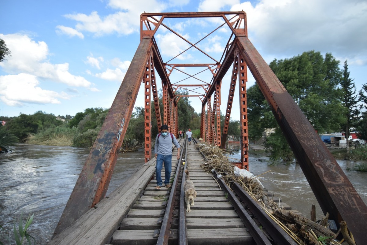 Puente Metlac en Tula, uno de los cruces del río que desbordó. (Francisco Villeda)