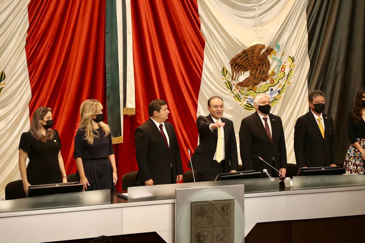 Alfonso Durazo toma protesta como gobernador de Sonora
