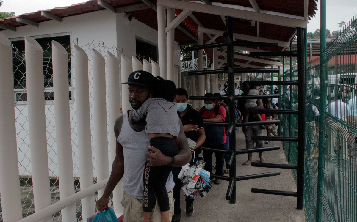 El ayuno ocurre cuando México y Estados Unidos lidian con un flujo migratorio histórico. | EFE