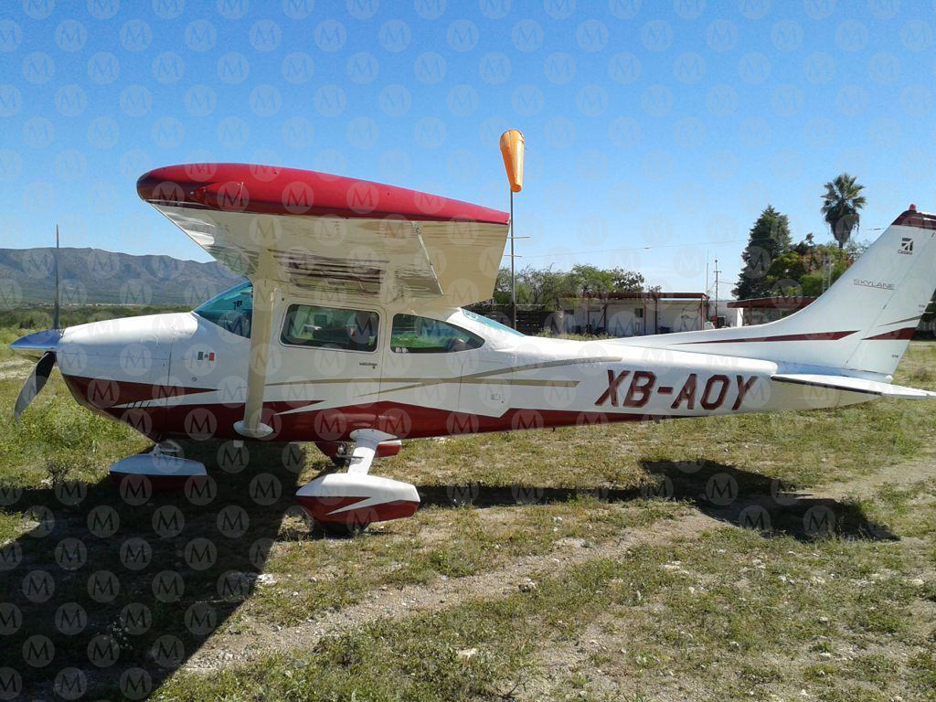 Tres personas viajaban en la avioneta con matrícula : XB-AOY, tipo CESSNA 182. | Especial