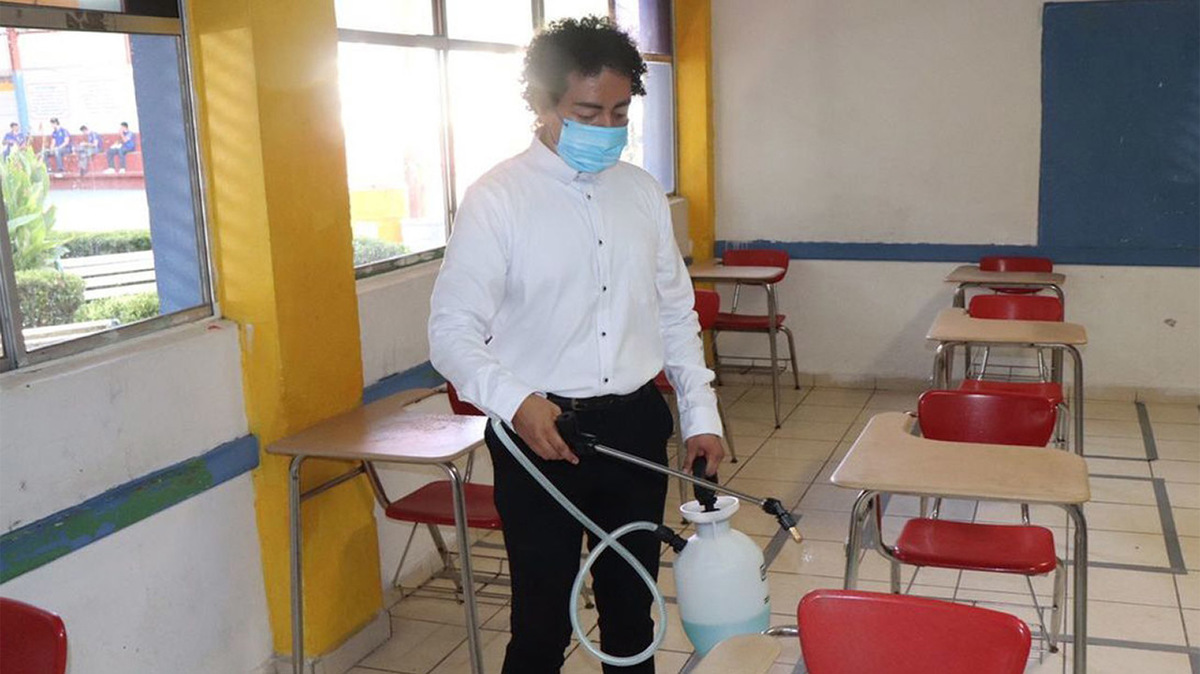 En Querétaro, cierran 40 salones de escuelas por casos de covid-19