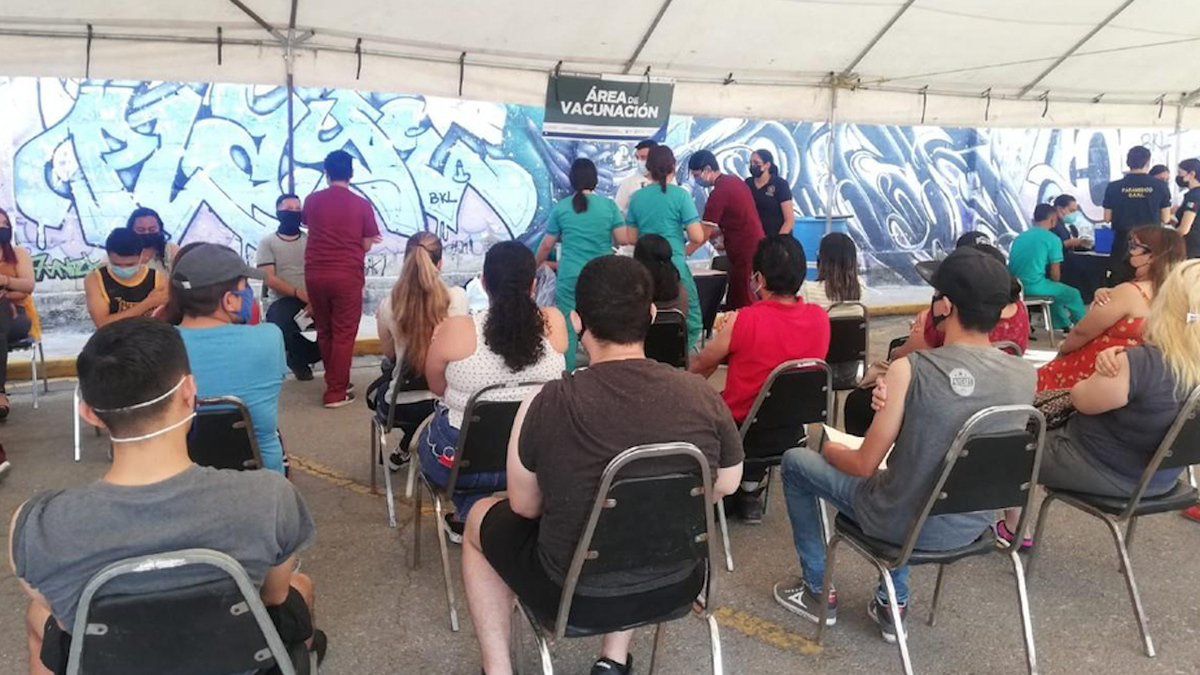 Arranca vacunación anticovid a mayores de 18 años en San Nicolás