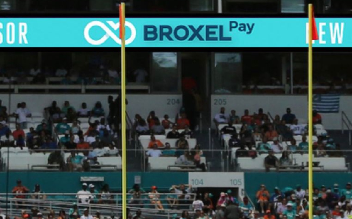 Delfines de Miami se asocian con Broxel