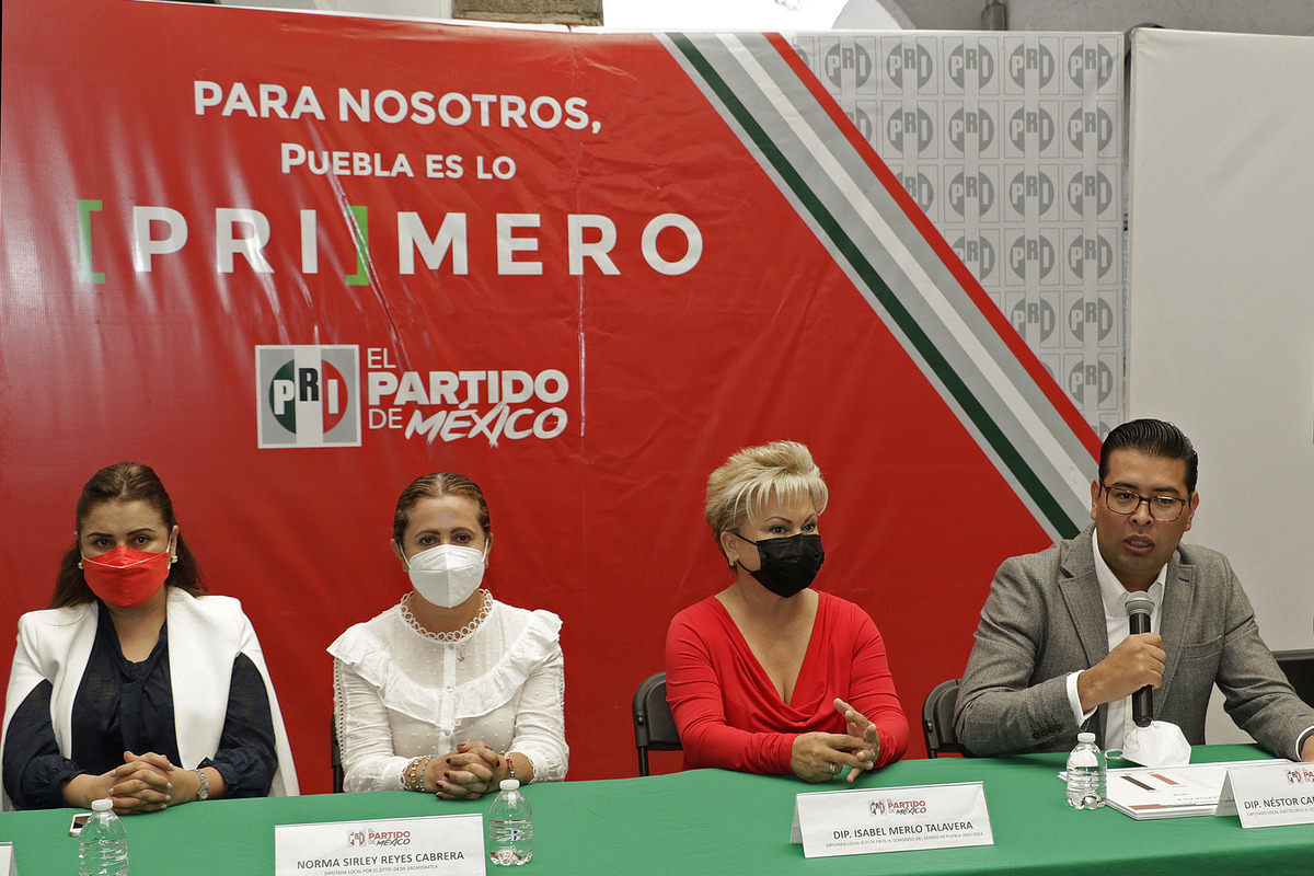 Rueda de prensa del PRI Puebla. (Agencia Enfoque)