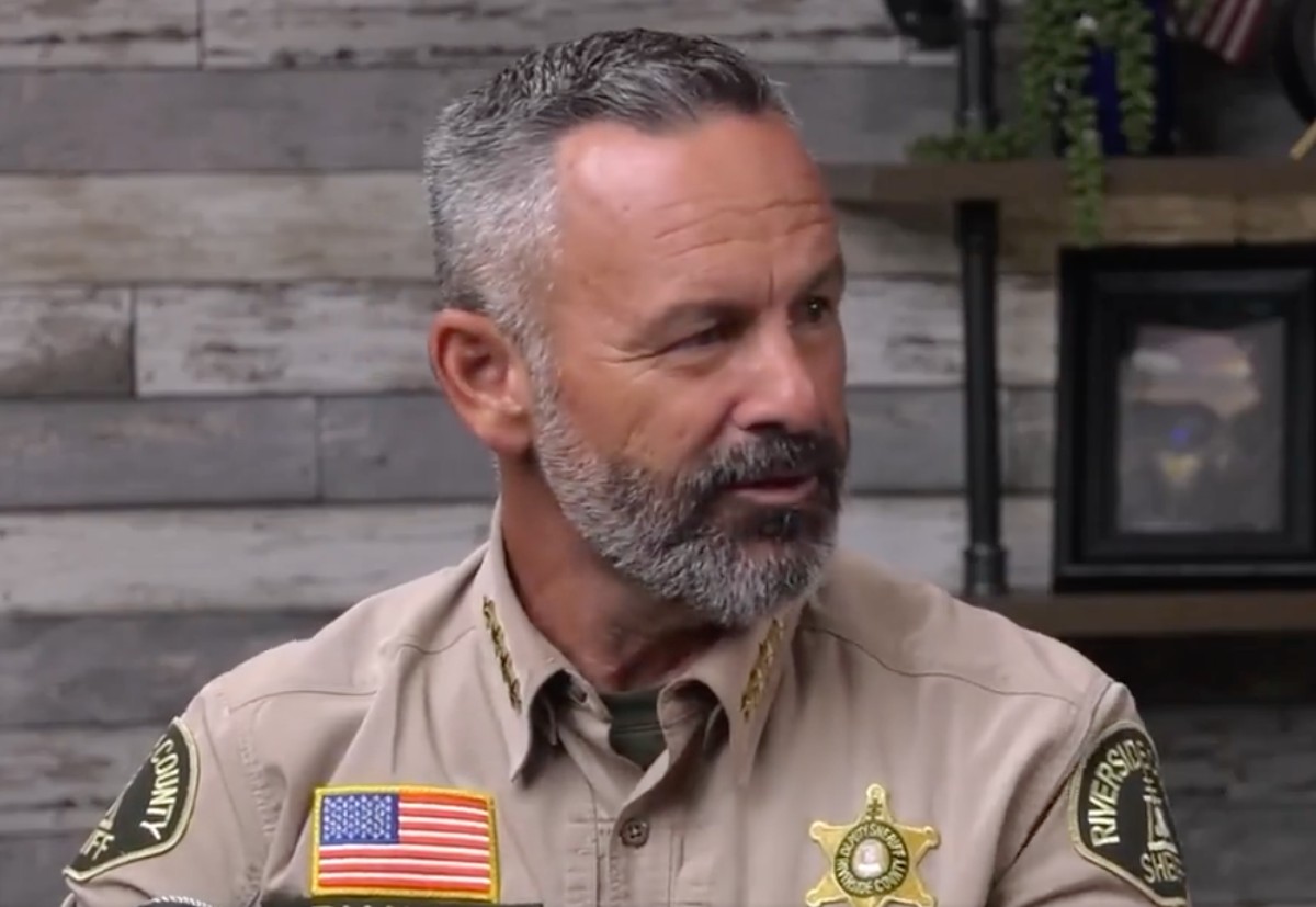 Chad Bianco, Sheriff del condado de Riverside. / Fotografía vía Twitter.