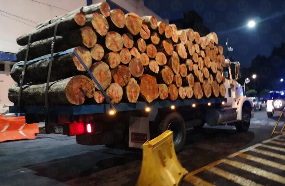 El camión fue remitido a las autoridades | Jorge Becerril