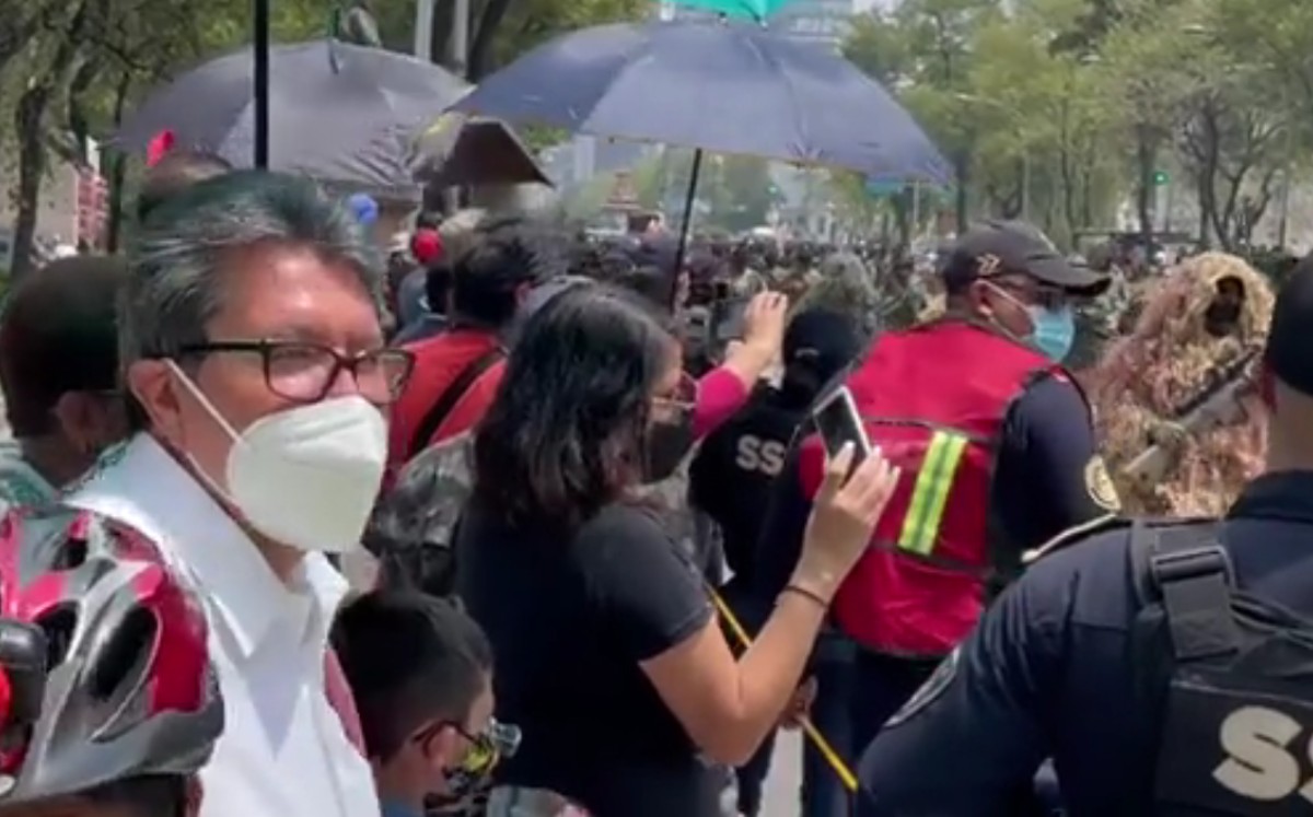Las instituciones de seguridad están preparadas para defender a la patria, aseguró Monreal | Captura