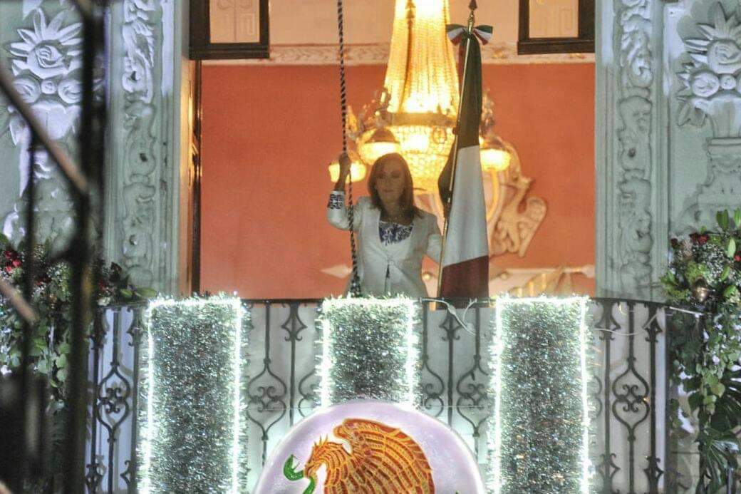 Lorena Cuéllar da su primer Grito de Independencia en Tlaxcala | Especial