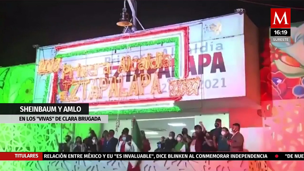 Sheinbaum y AMLO en los "vivas" de Clara Brugada
