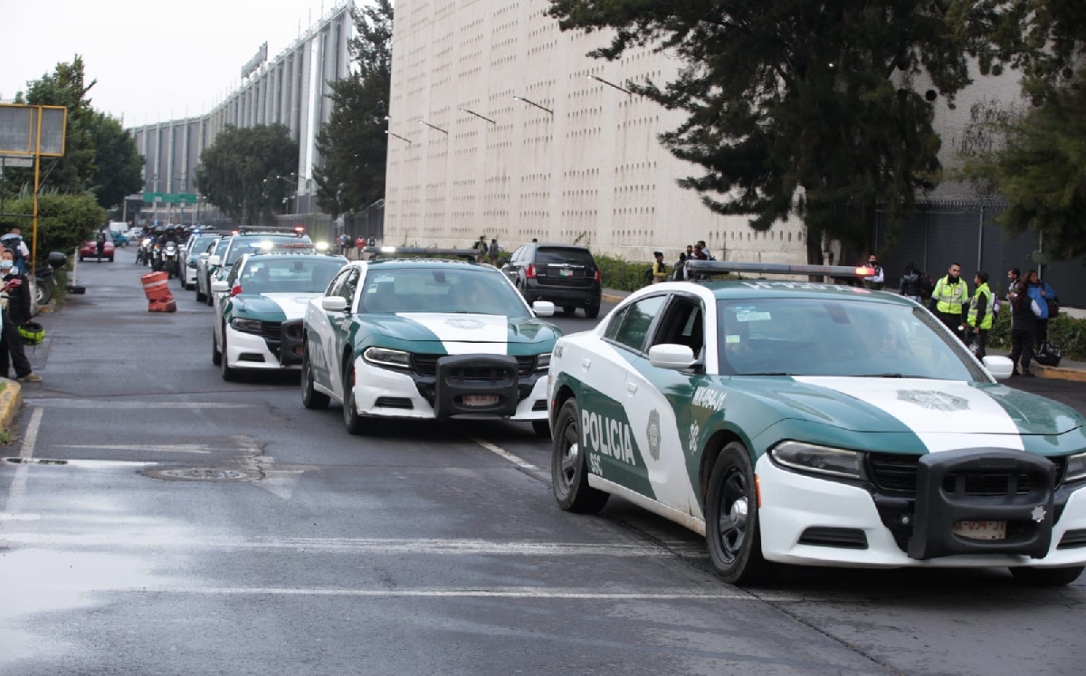 Las autoridades desplegaron un operativo de seguridad ante la llegada de los mandatarios. (Jesús Quintanar)
