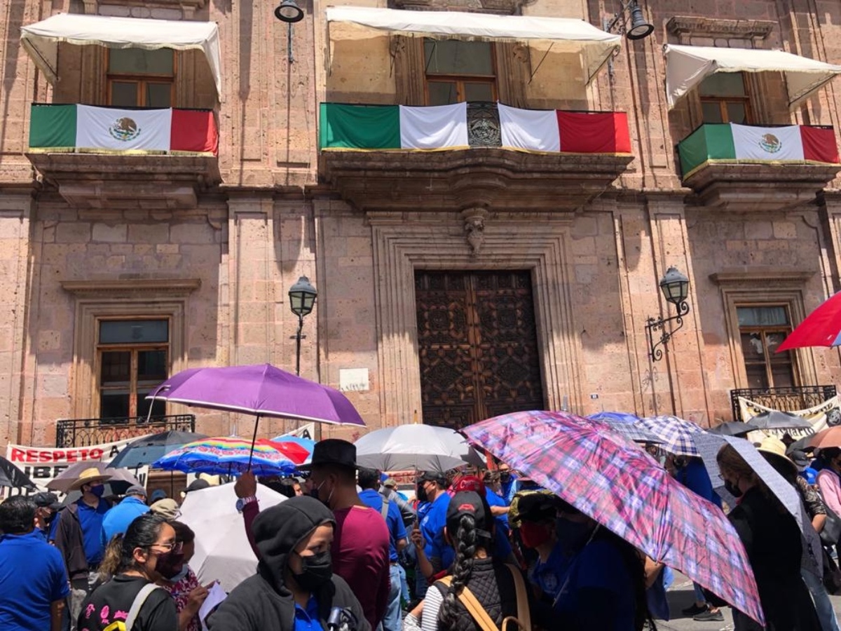 Trabajadores del Poder Judicial de Michoacán se manifiestan. | Jocelyn Estrada