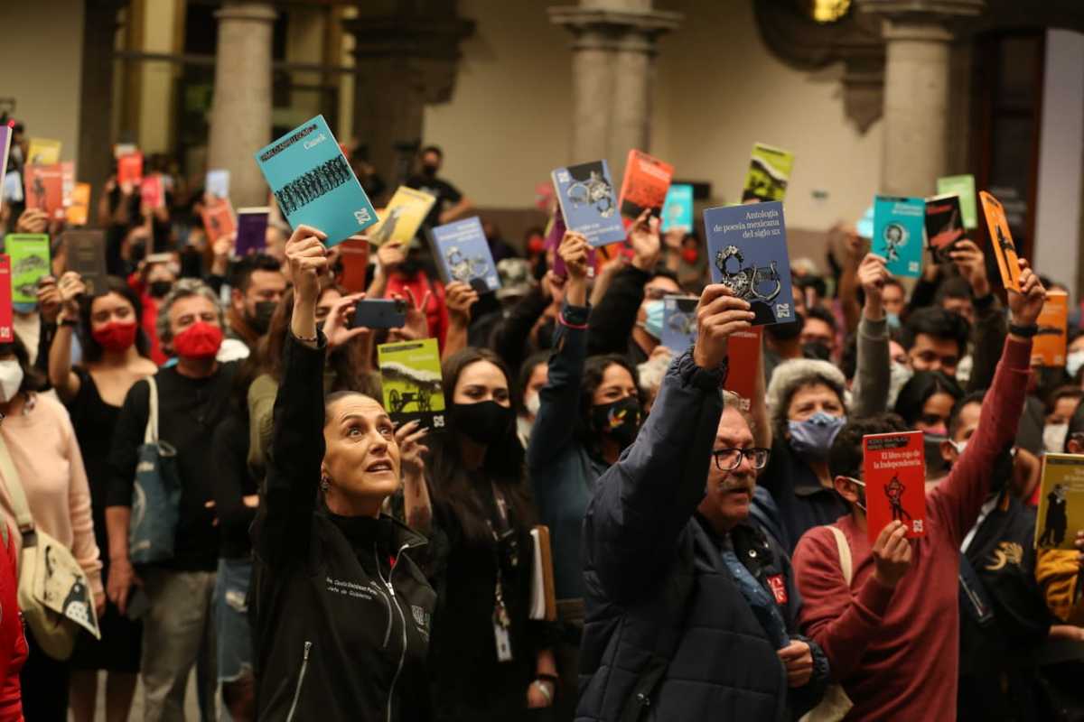 Claudia Sheinbaum durante la presentación de la colección "21 para el 21". (Octavio Hoyos)