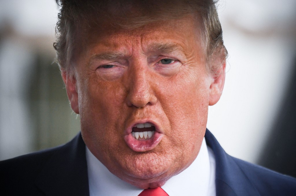 Donald Trump cantó una vez en los  Emmy 2021 | AFP