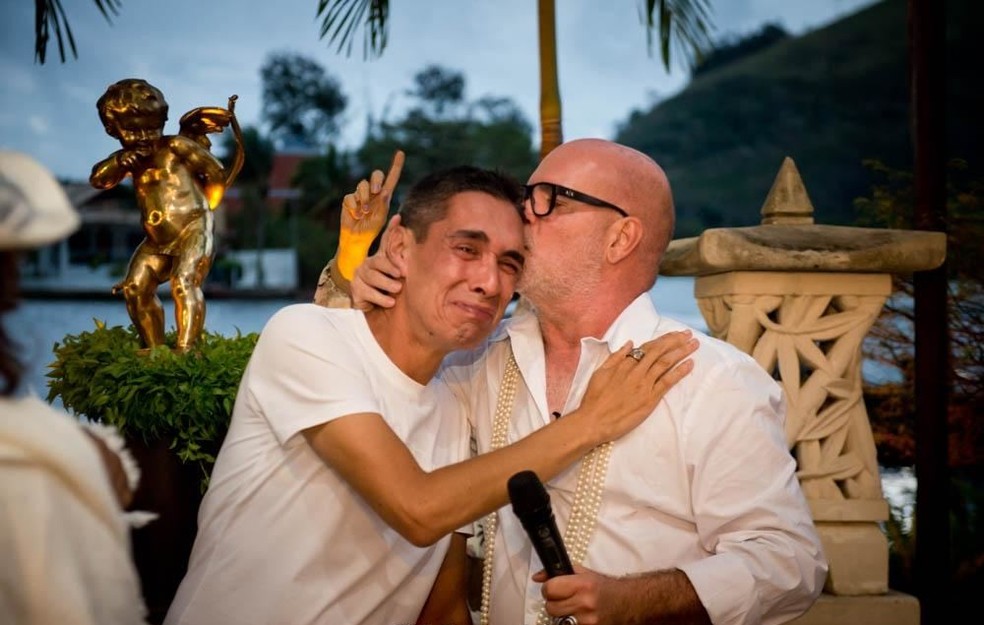 Eder Meneghine y Hugo Oliveira se casaron este mes en Brasil. | Foto: Diana Brizzi, publicada en G1