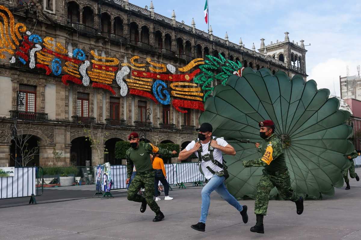 La exposición está en el Zócalo de la CdMx | Araceli López
