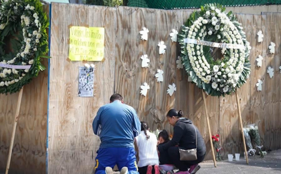 Padres de víctimas del Rébsamen acusan omisión del gobierno de CdMx
