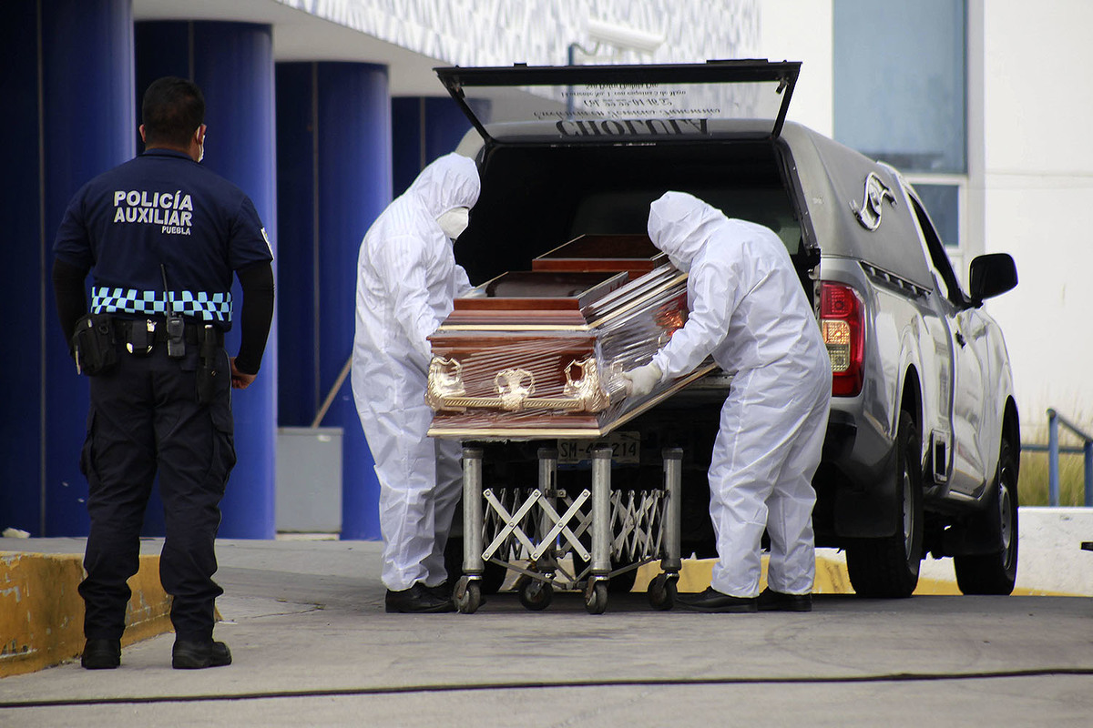 Adultos mayores, los más afectados por la pandemia | Andrés Lobato