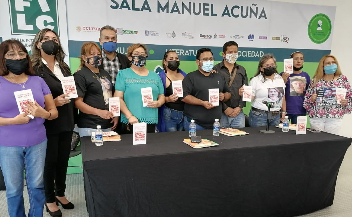 Algunas de los autores del libro durante la presentación en la Feria del Libro de Coahuila. (Cortesía: FILC)
