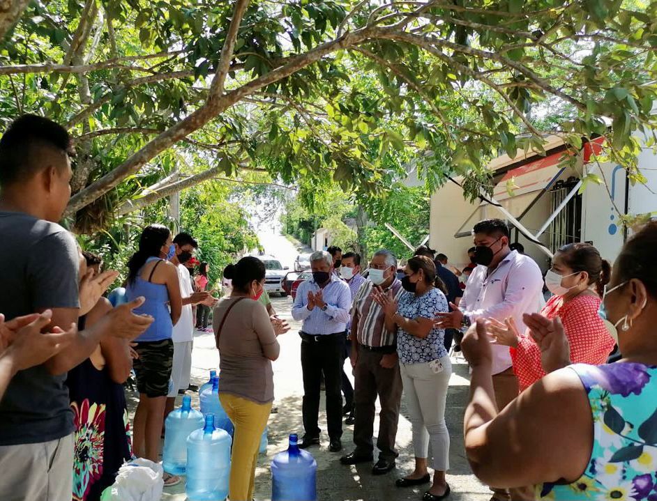 Femsa brinda apoyo a damnificados por huracán Grace en Veracruz