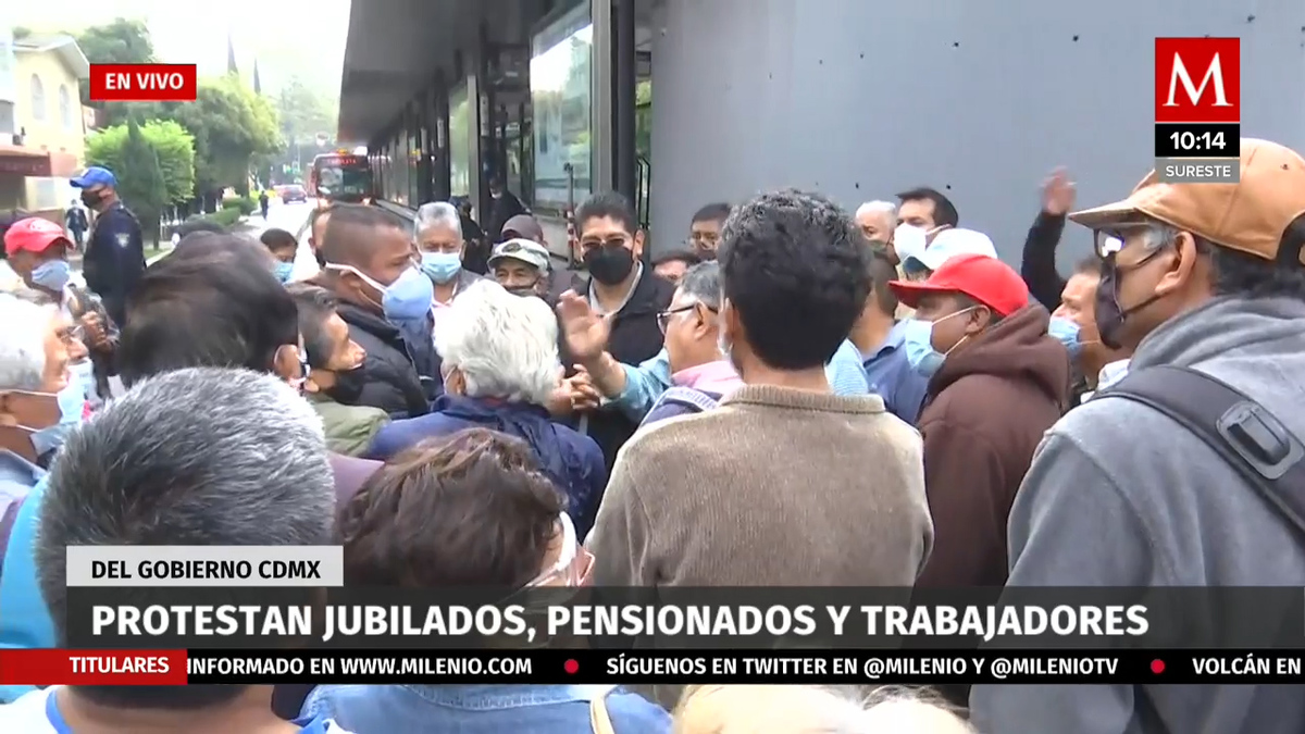 Protestan jubilados, pensionados y trabajadores en la CdMx
