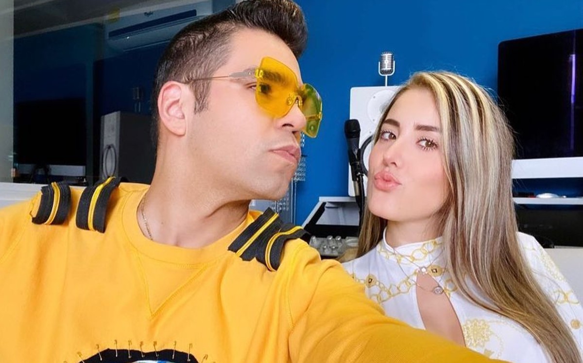 El cantante acudió al programa 'Hoy'. (Instagram)