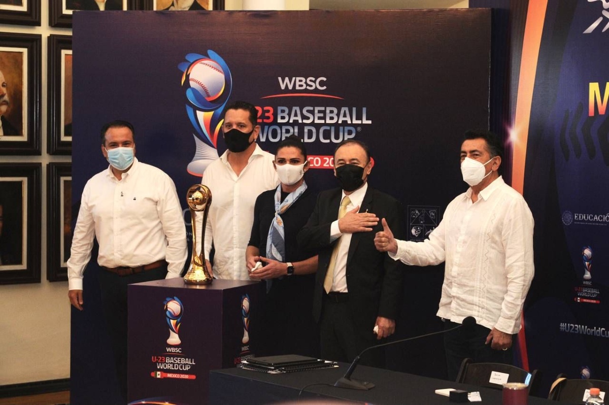 Presentación del trofeo del Mundial Sub 23 de Beisbol en Sonora (Gobierno de Hermosillo)