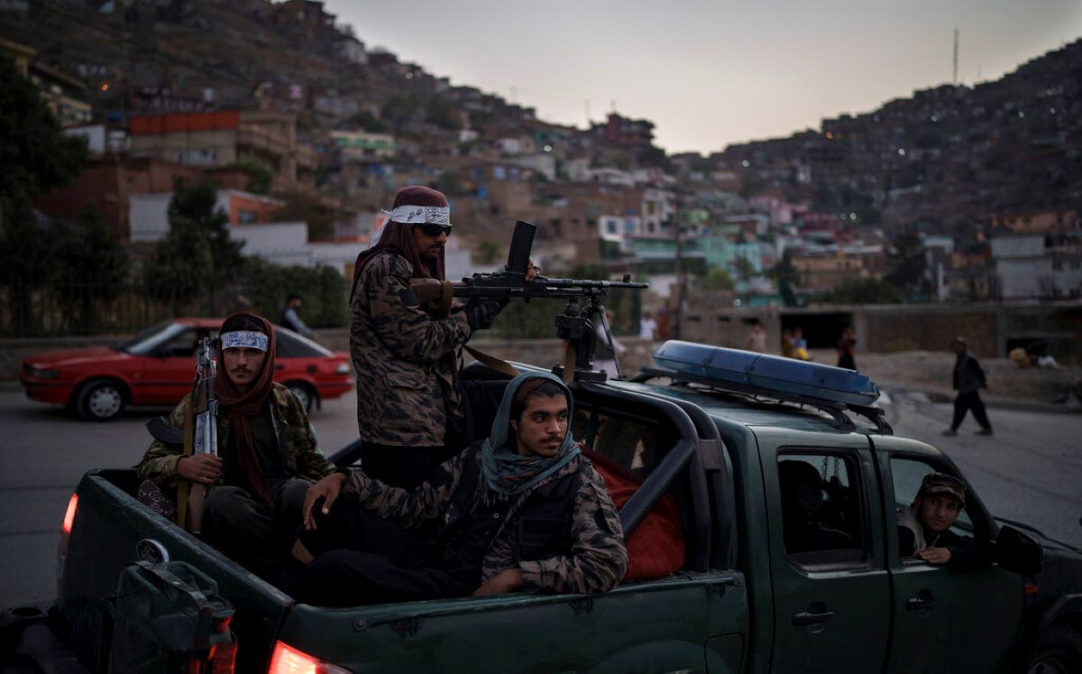 El talibán defendió las últimas incorporaciones al gobierno, ya que incluye a miembros de minorías étnicas, como los hazaras. (AP Foto/Felipe Dana)