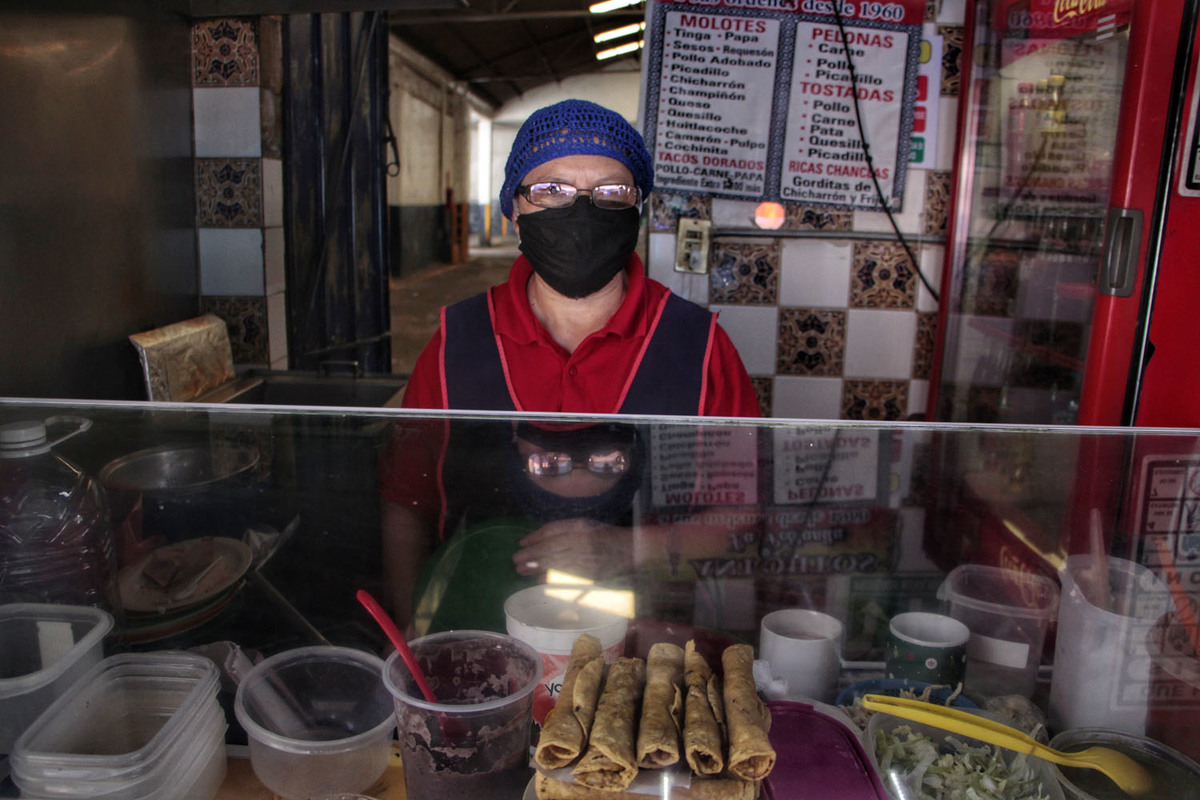 Se autoemplean 77 mil poblanos por pandemia. (Melanie Torres)