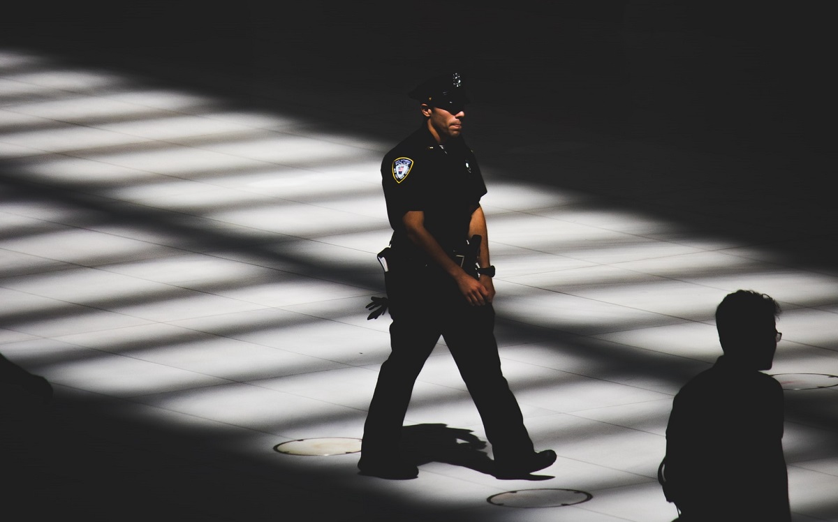 El informe se basó en miles de entrevistas a empleados juramentados del departamento. (Unsplash)